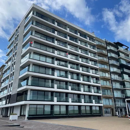 Maya 403 With Beautiful Sea Views